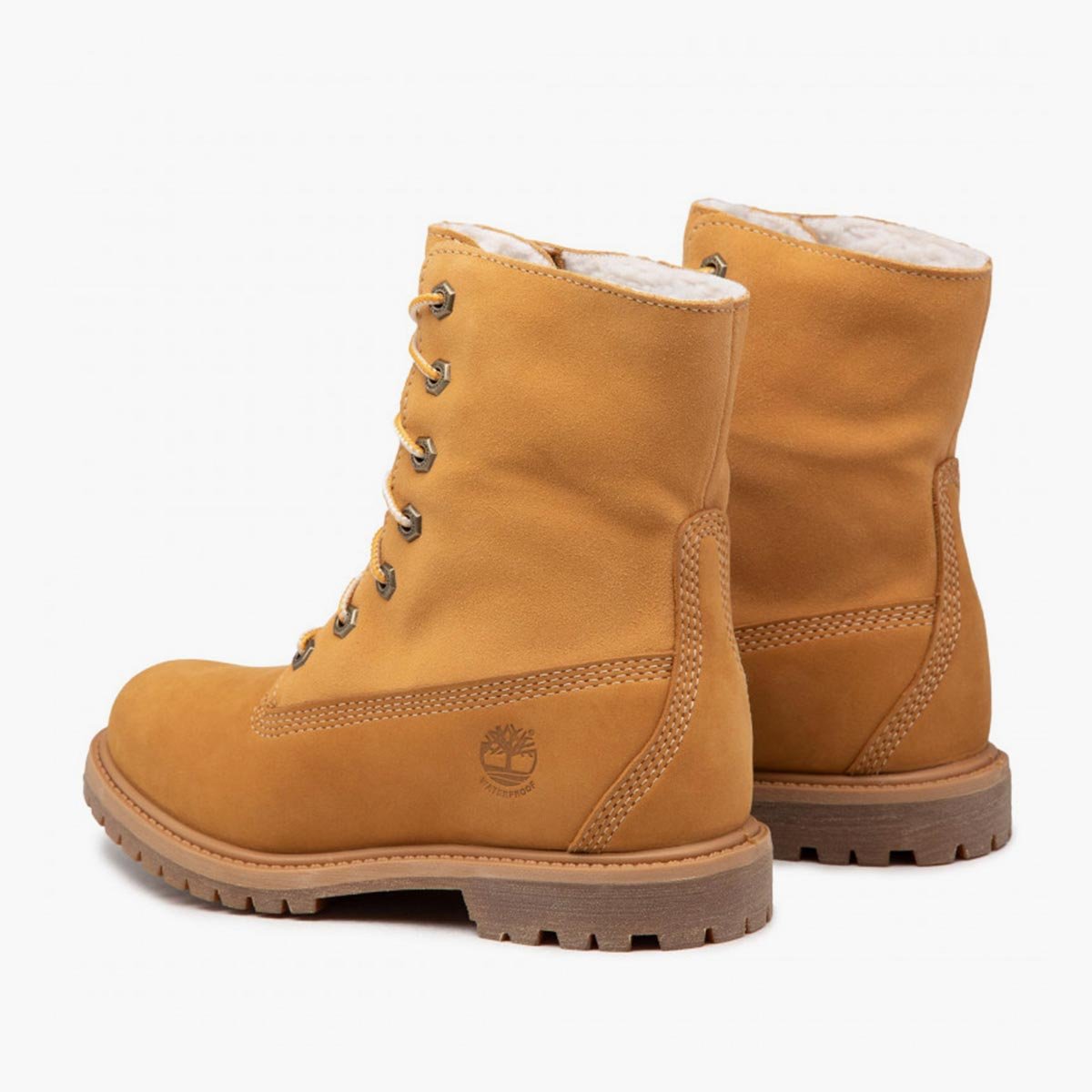 Boot in lana