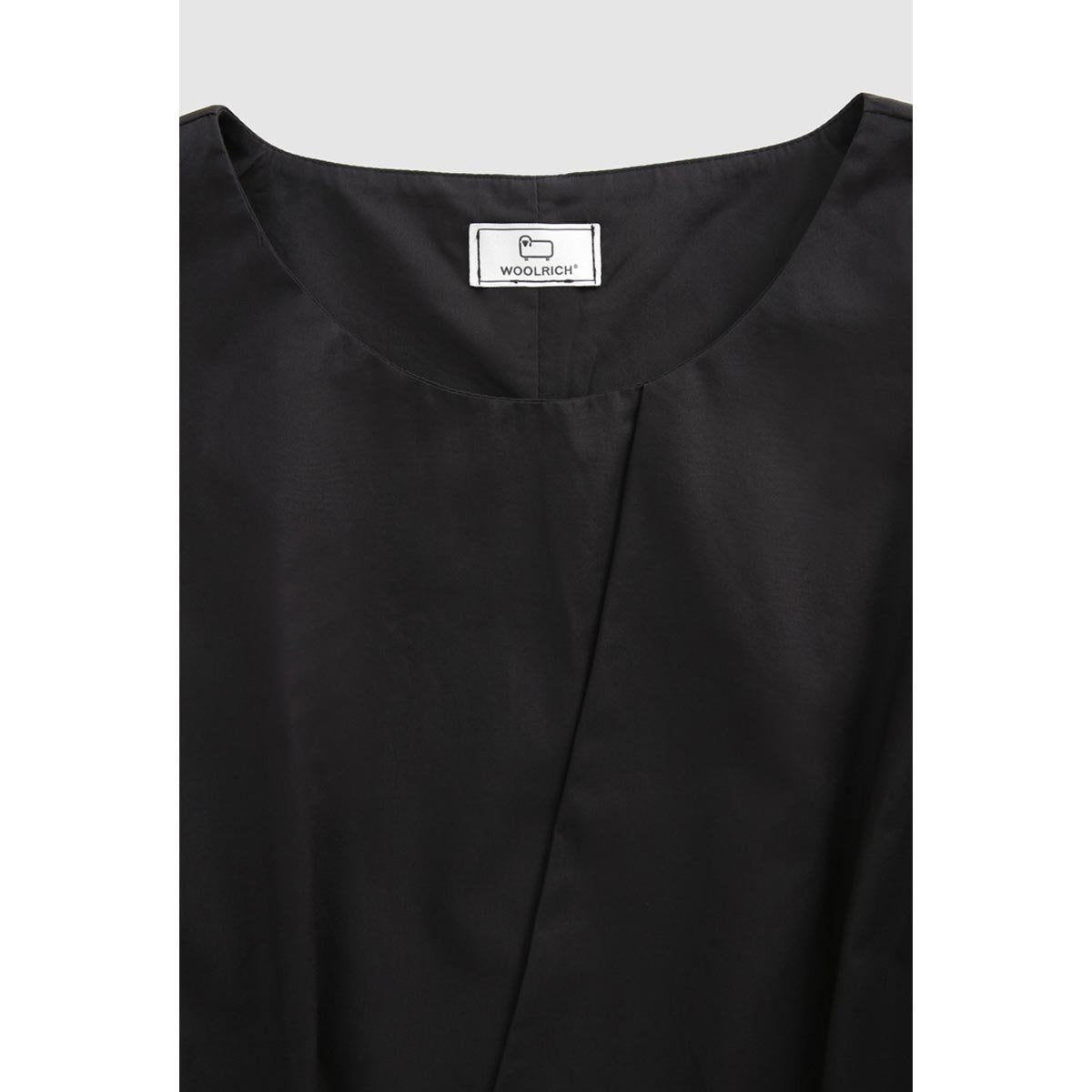Vestito con fiocco