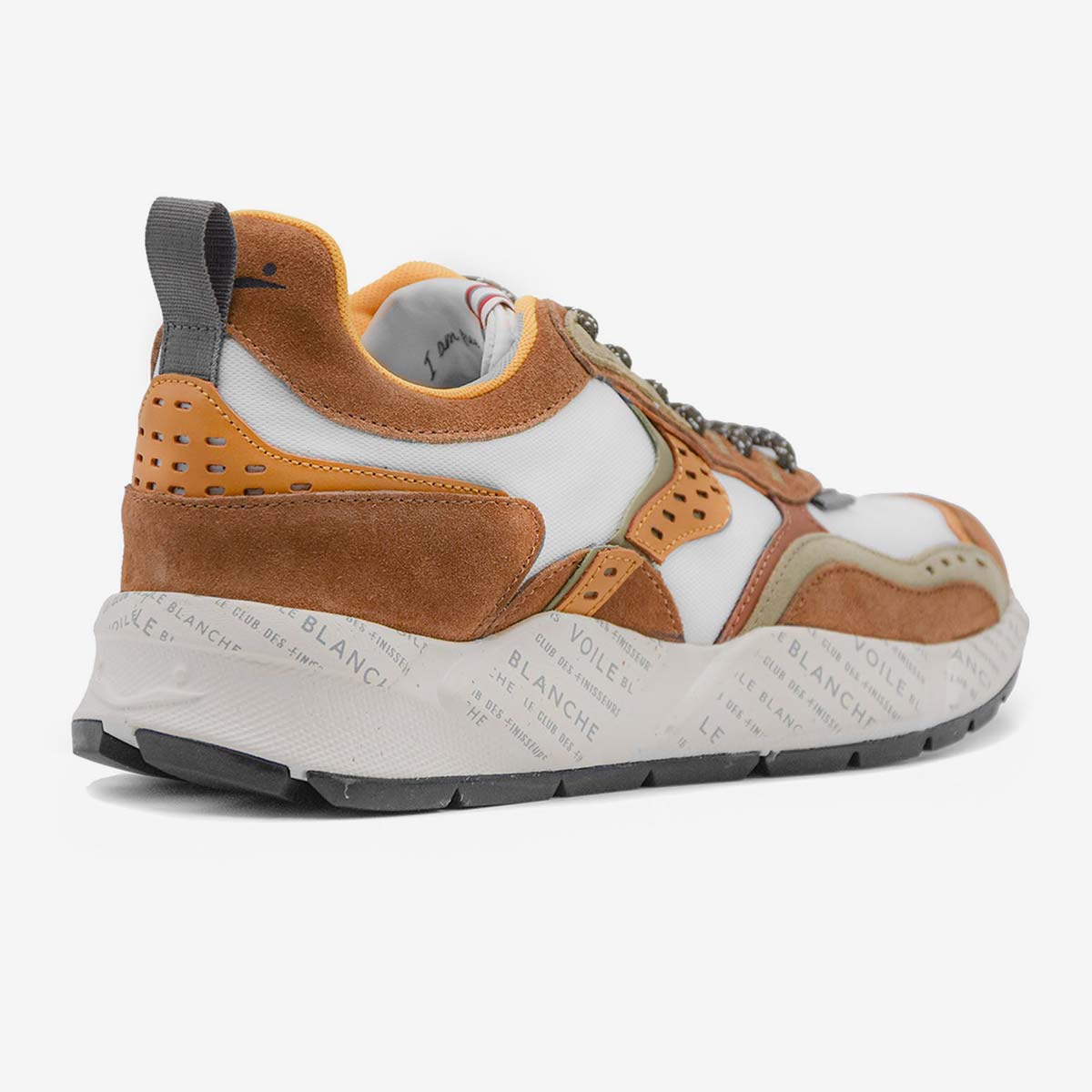 Sneaker in pelle e tessuto