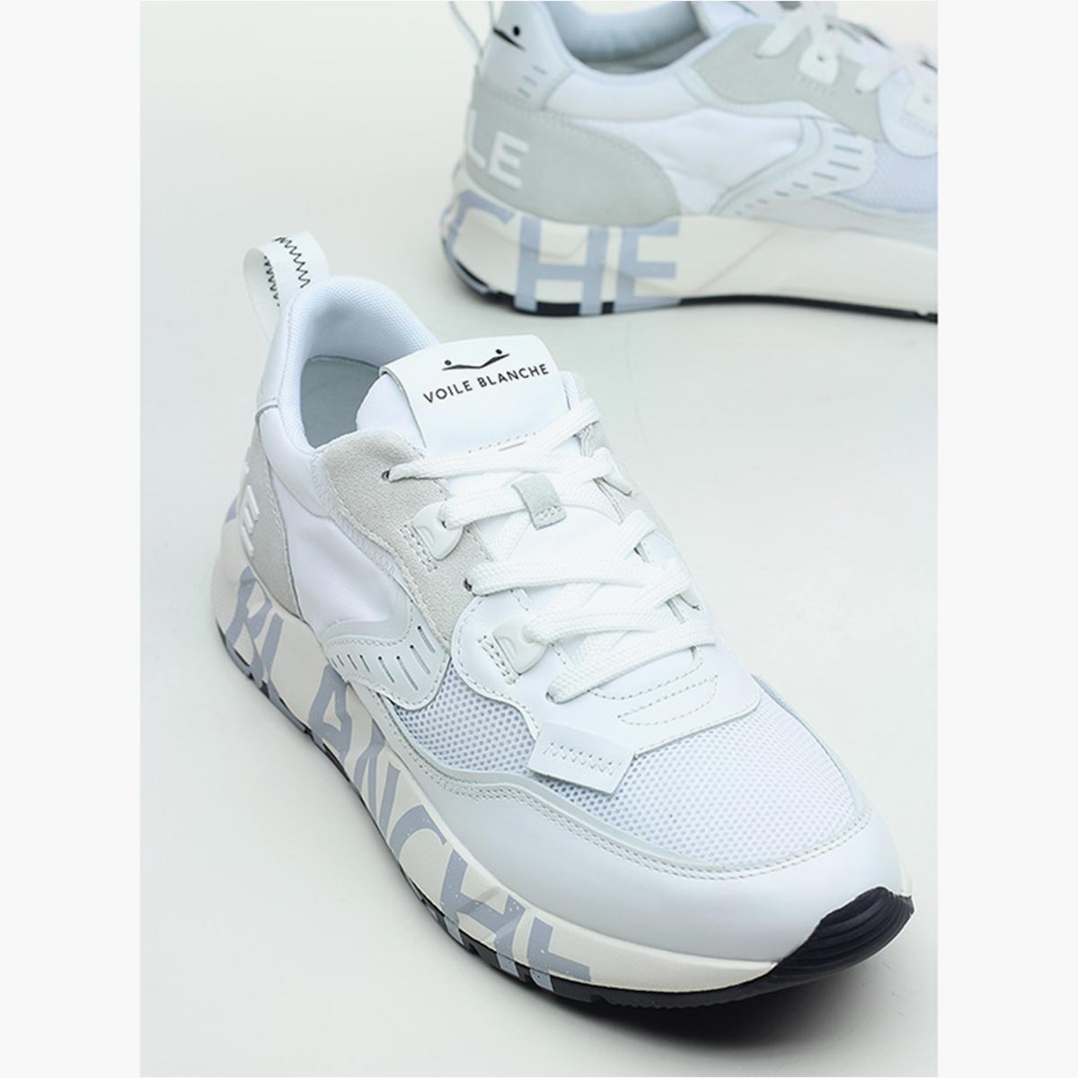 Sneaker in pelle e tessuto bianca