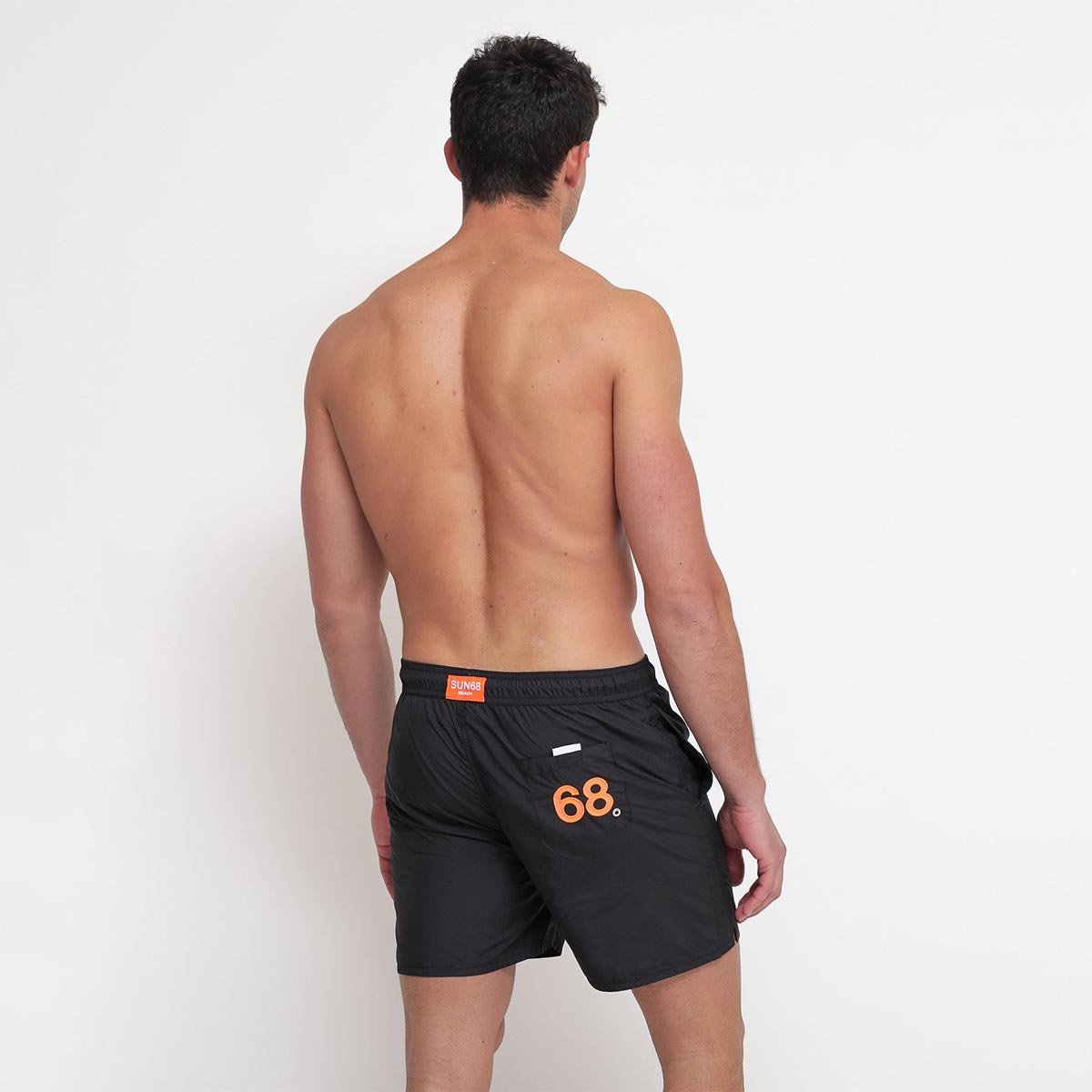 Boxer mare nero
