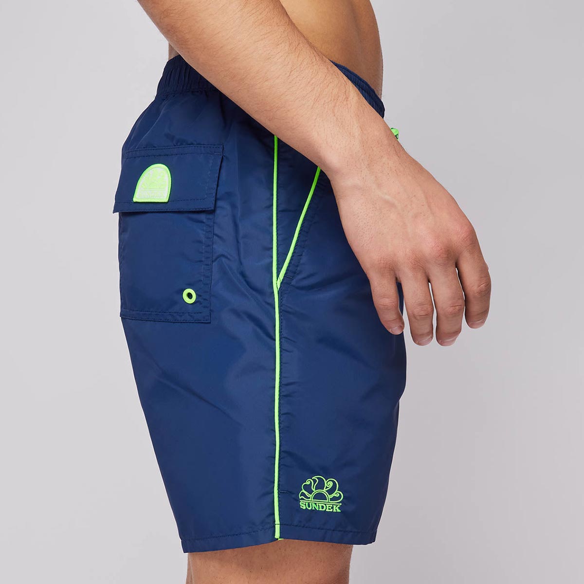Boxer mare blu