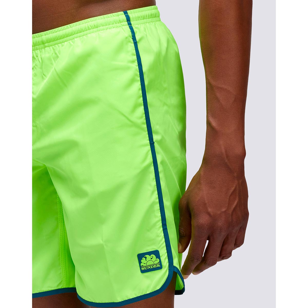 Boxer mare verde fluo