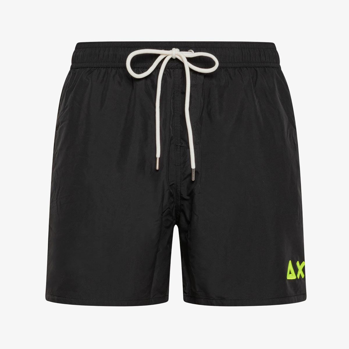 Boxer mare nero