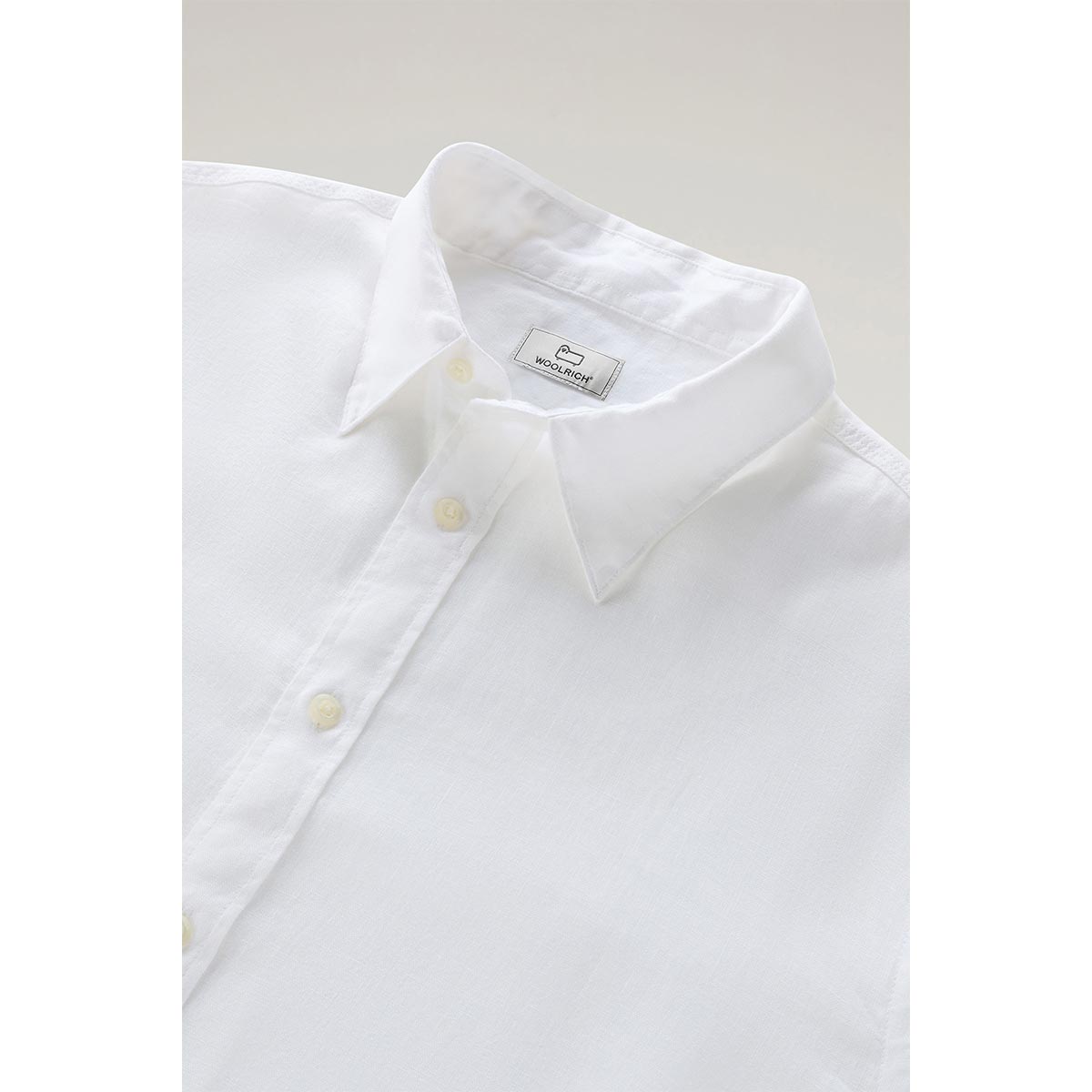 Camicia in lino bianca