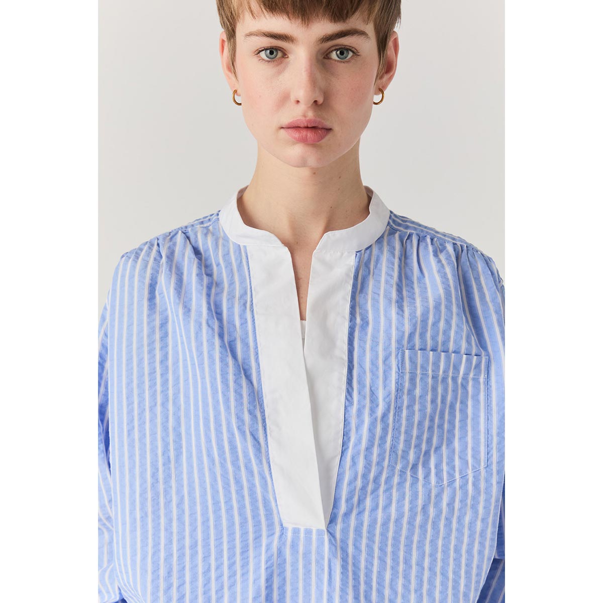 Camicia coreana a righe