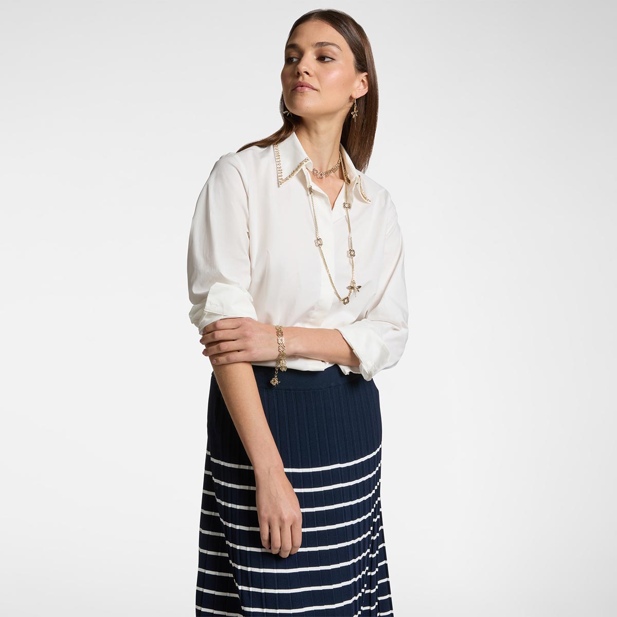 Camicia over con colletto con svarowsky
