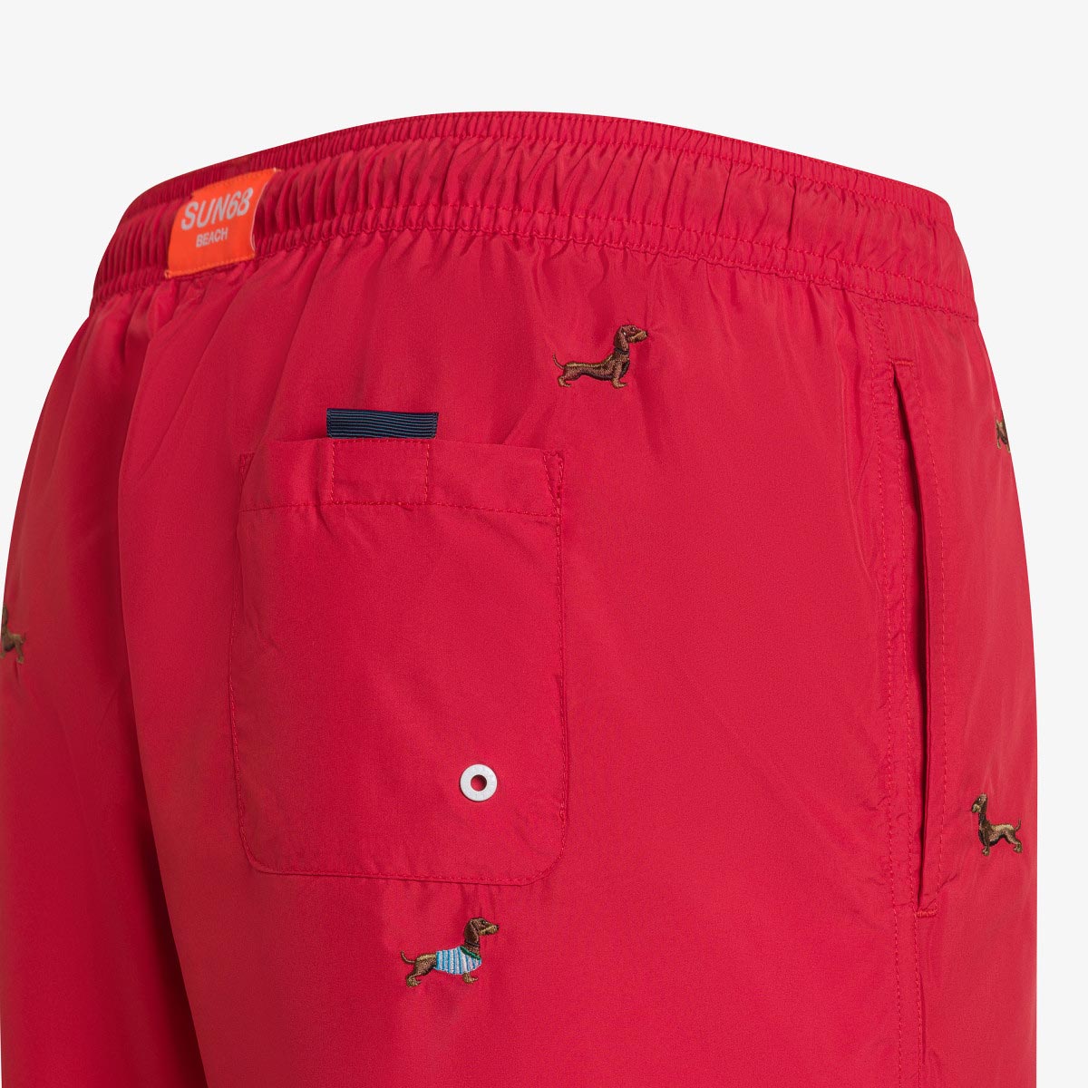 Boxer mare con ricami