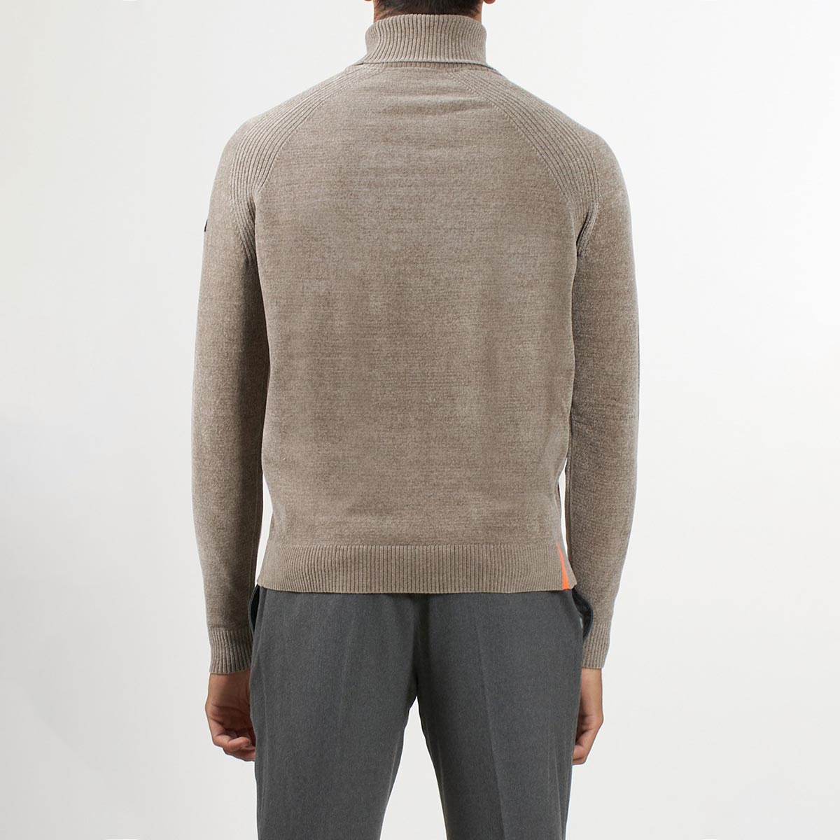 Maglione a collo alto