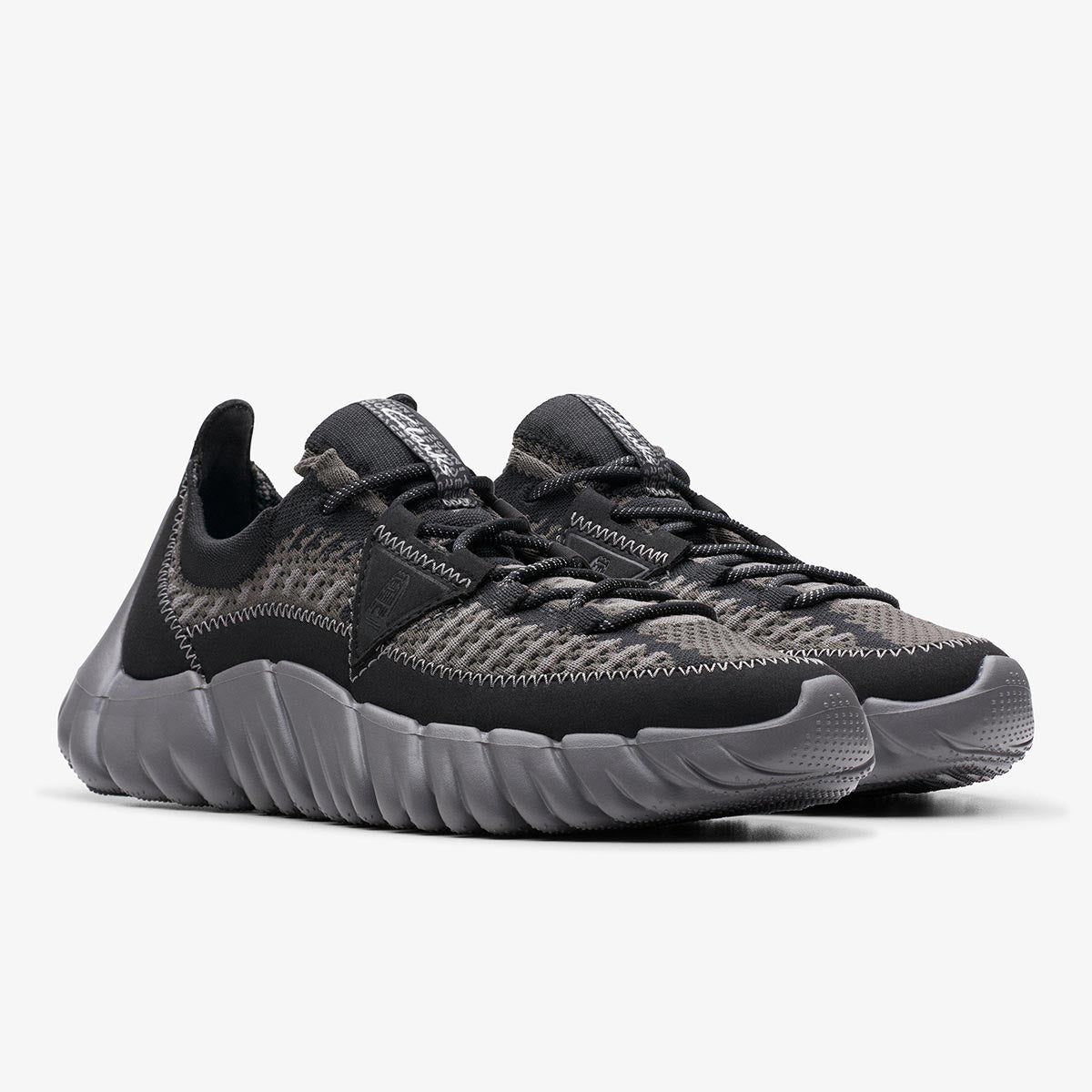 Sneaker ultra leggera nera