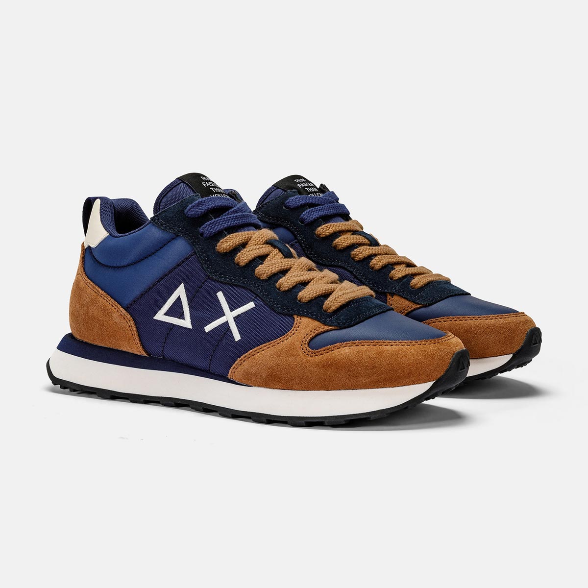 Sneakers alta marrone e blu