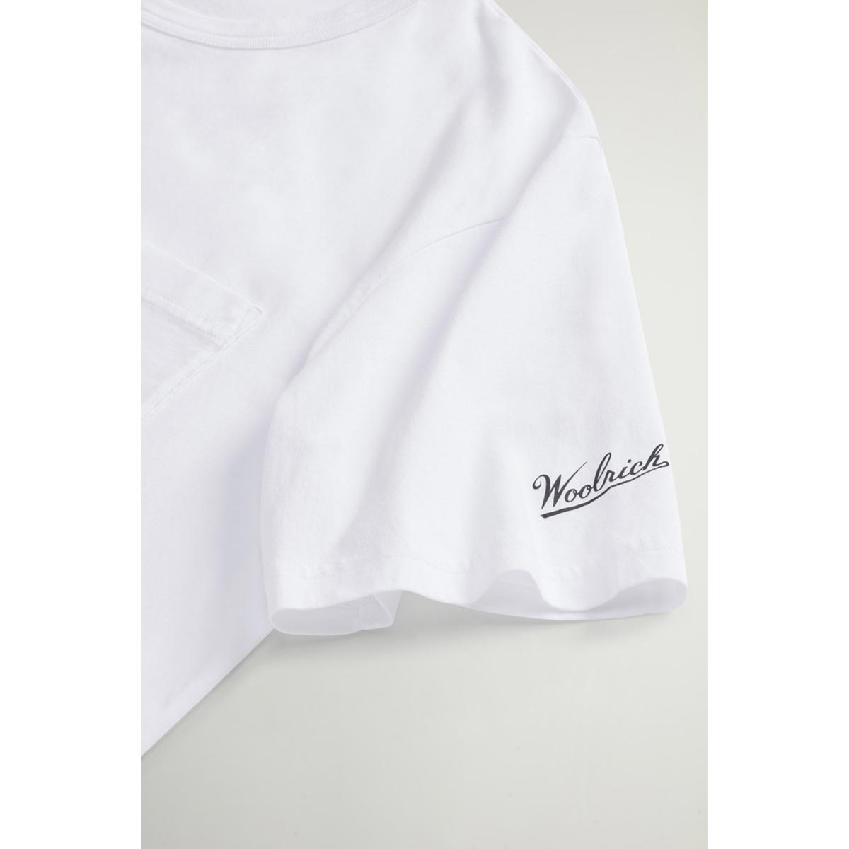 T-shirt con taschino bianca
