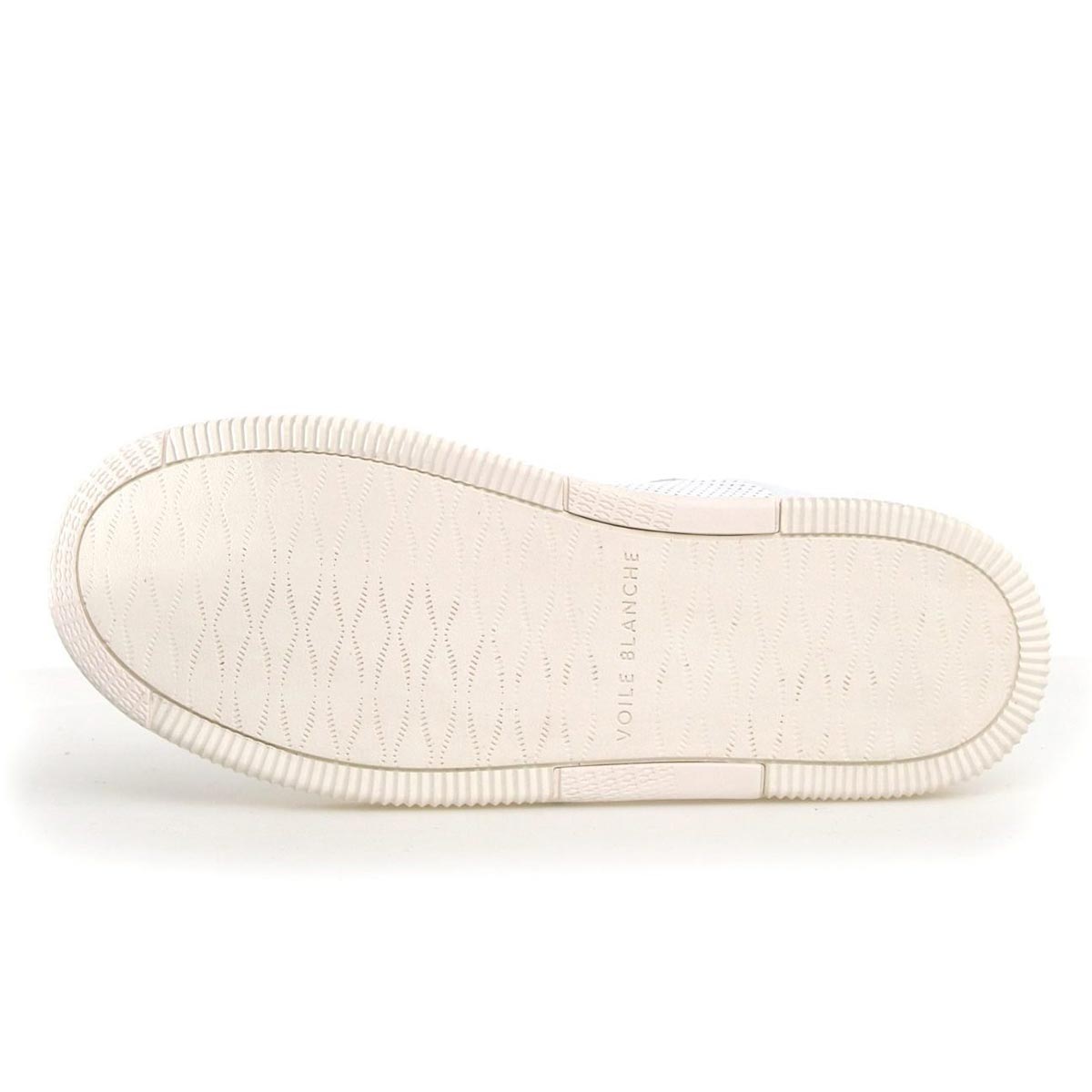 Sneaker in pelle traforata laminata