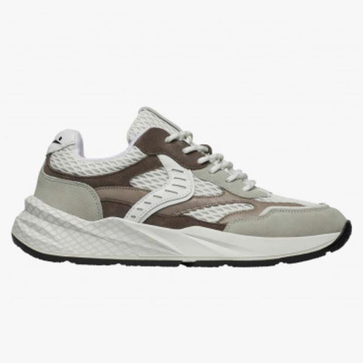 Sneaker in pelle e tessuto