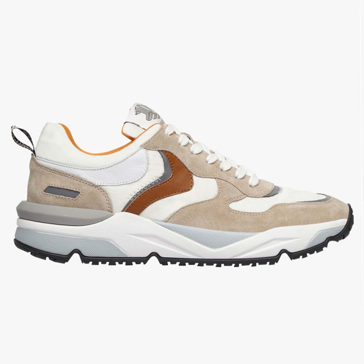 Sneaker in pelle e tessuto