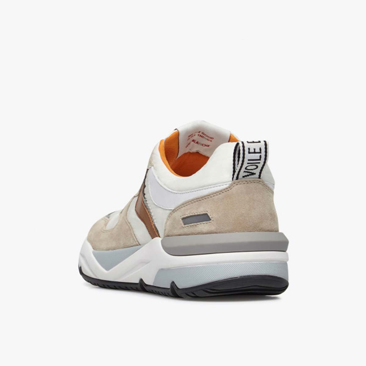 Sneaker in pelle e tessuto