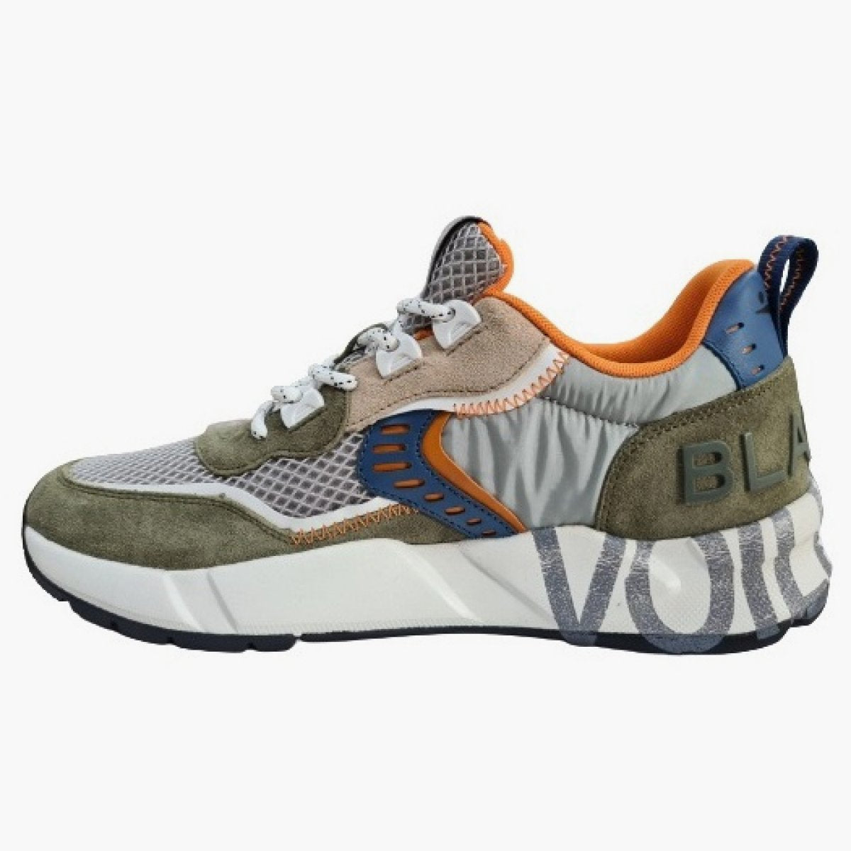 Sneaker in camoscio