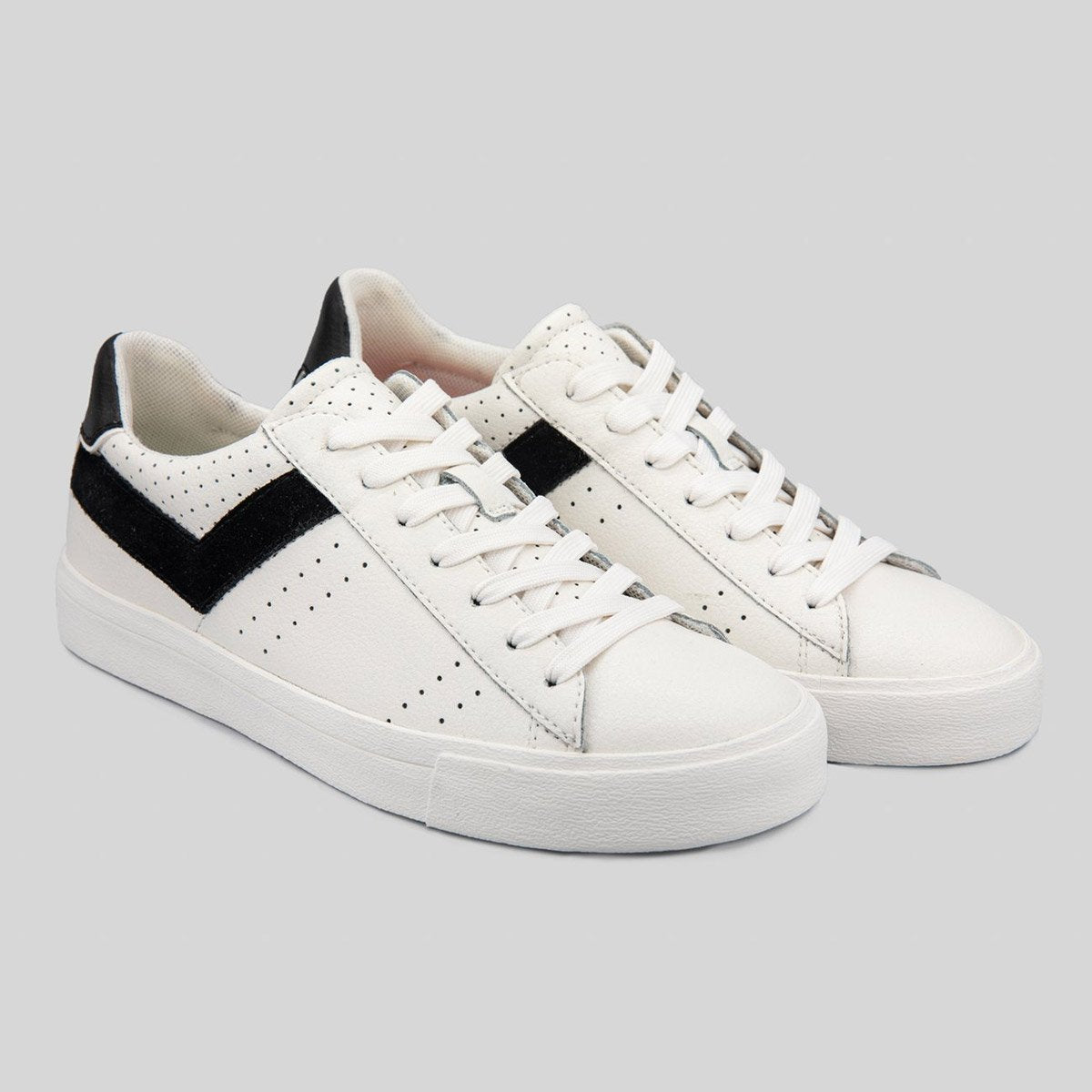 Sneaker in pelle bianca e nera