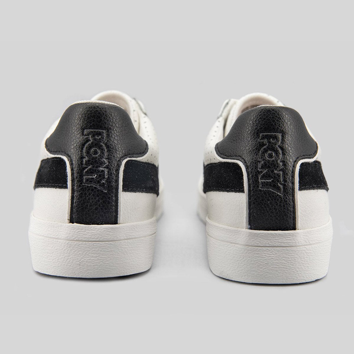 Sneaker in pelle bianca e nera