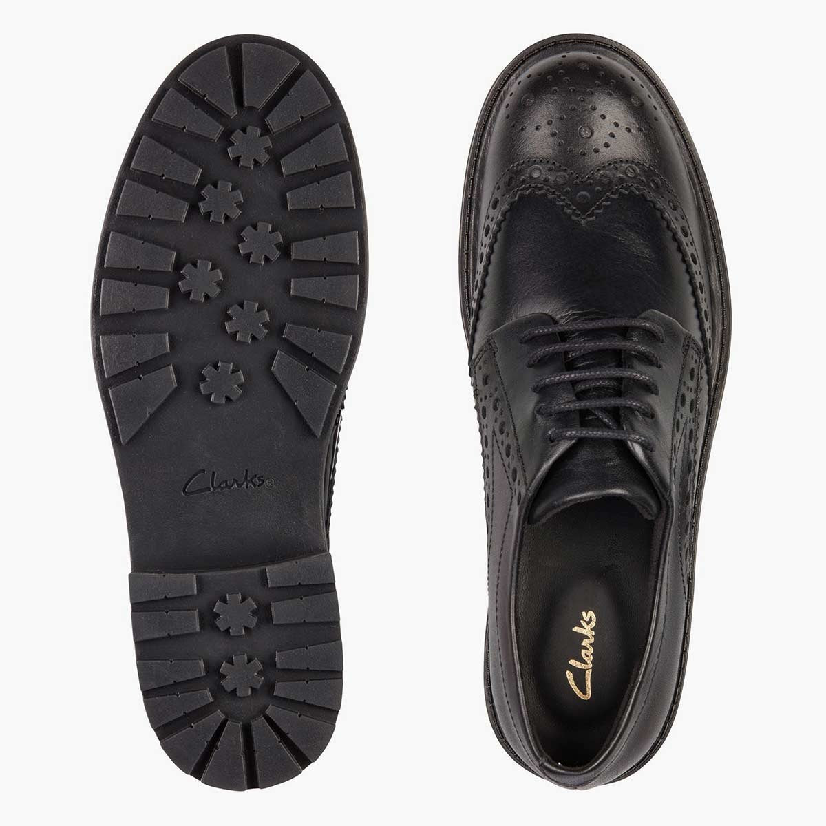 Scarpe stringata