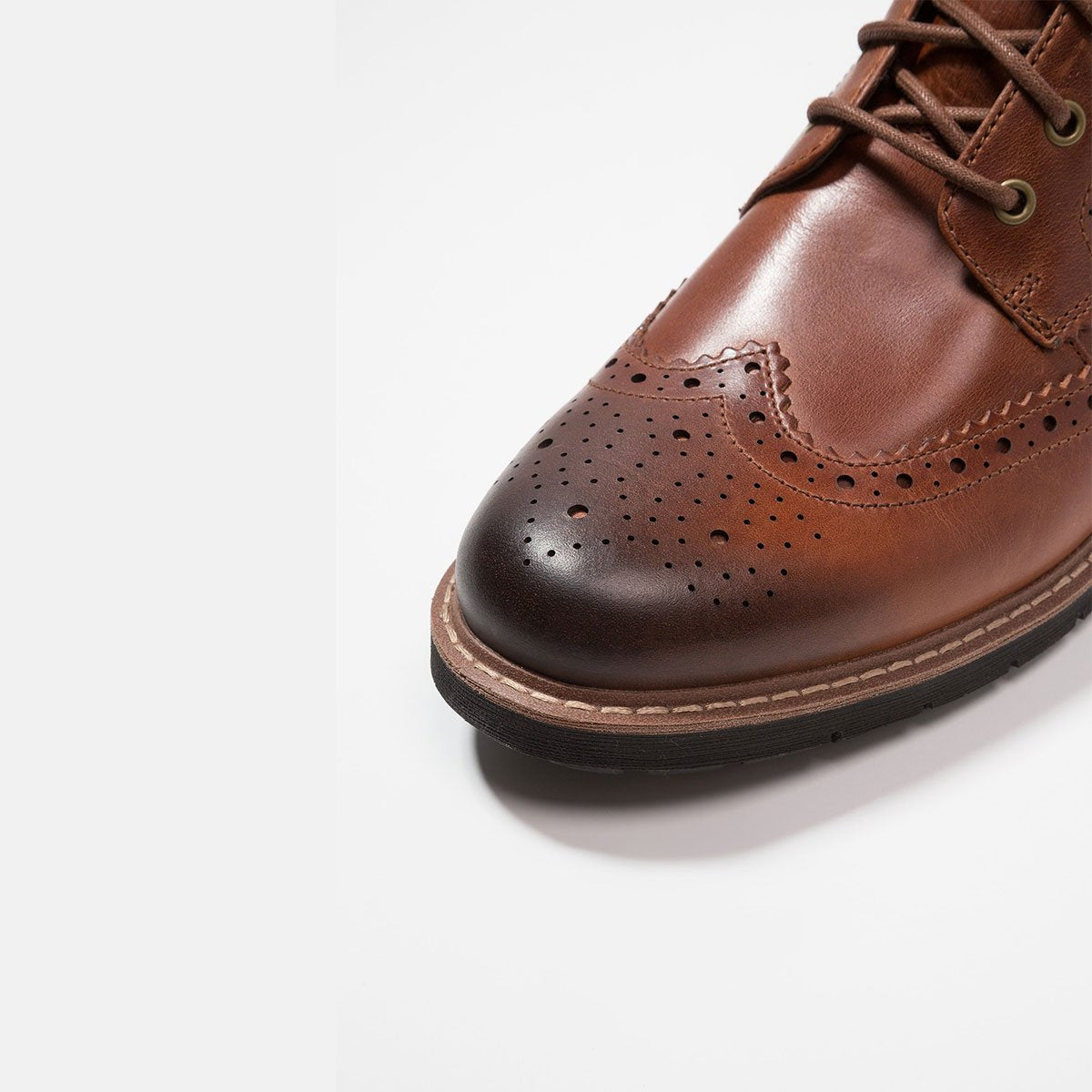 Stivaletto stringato