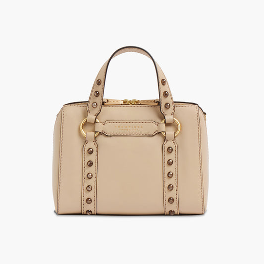 Borsa a mano in pelle con borchie e tracolla