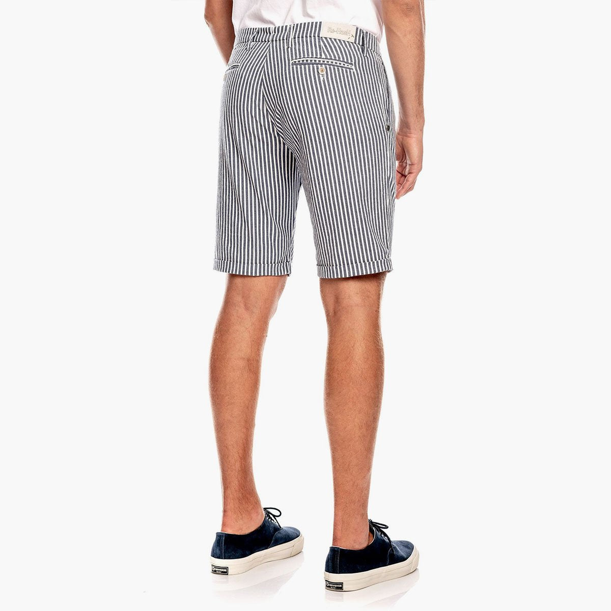 Bermuda chinos