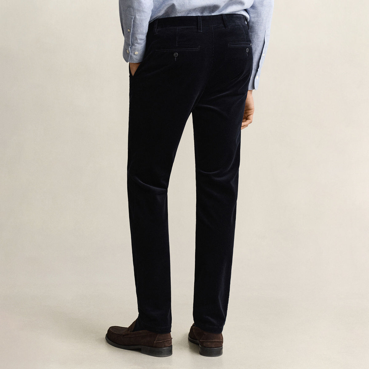 Pantaloni tasca chino in velluto a coste sottili