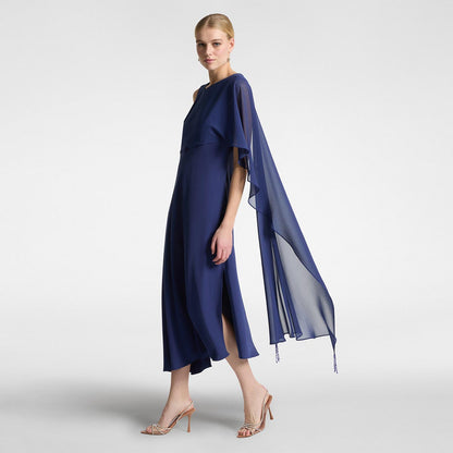 Abito lungo elegante con stola