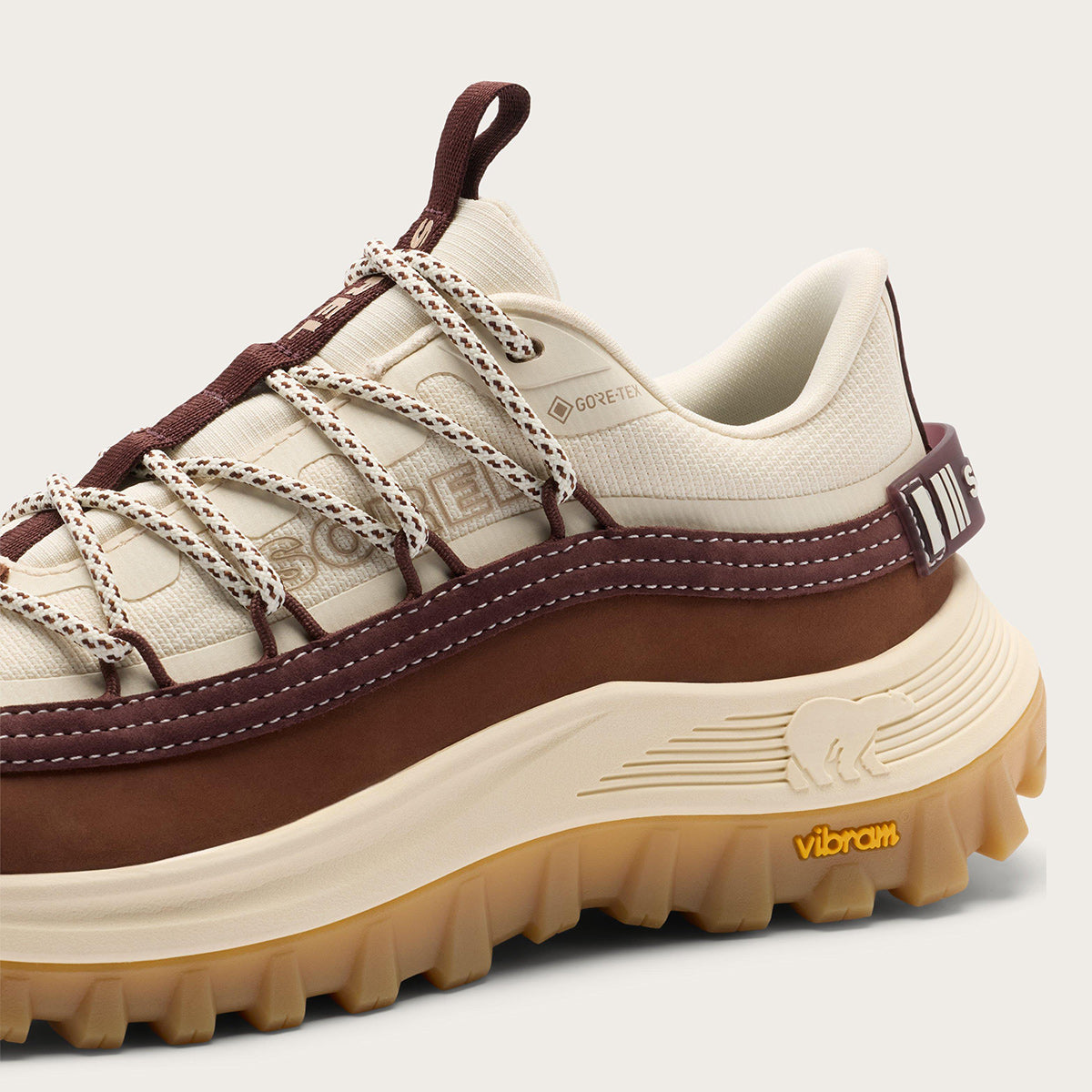 Sneskers in Gore-Tex