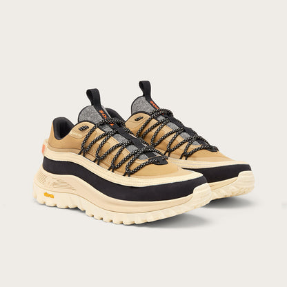 Sneakers in Gore-Tex