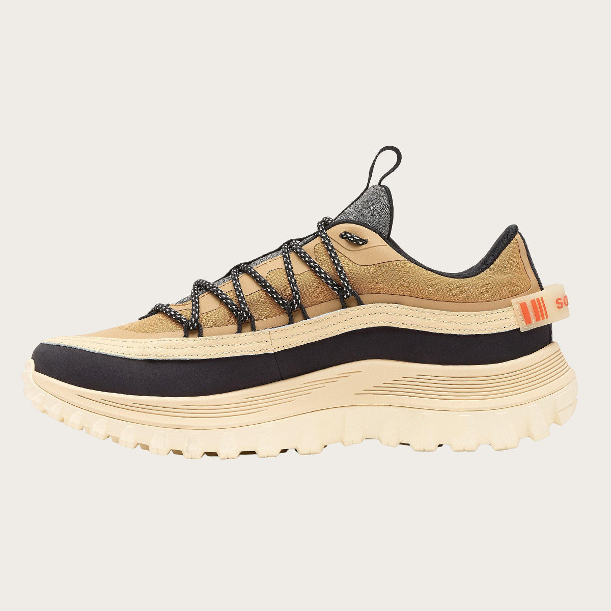 Sneakers in Gore-Tex