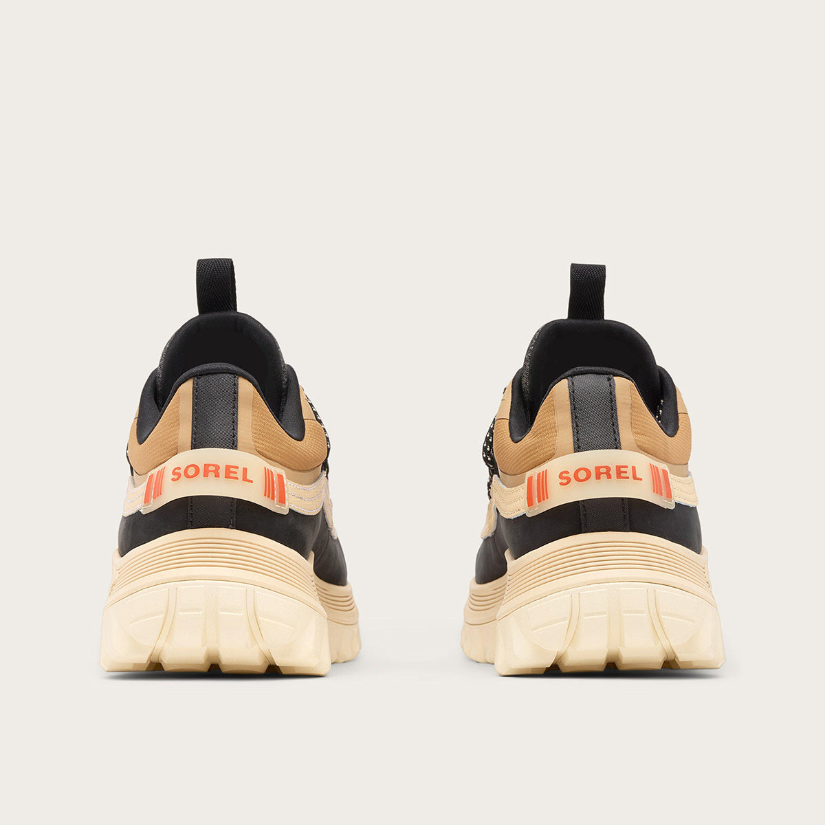 Sneakers in Gore-Tex