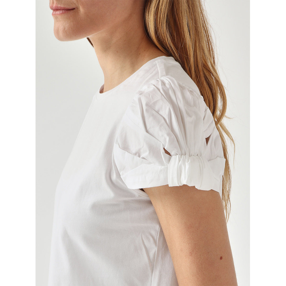 T-shirt in cotone maniche a palloncino