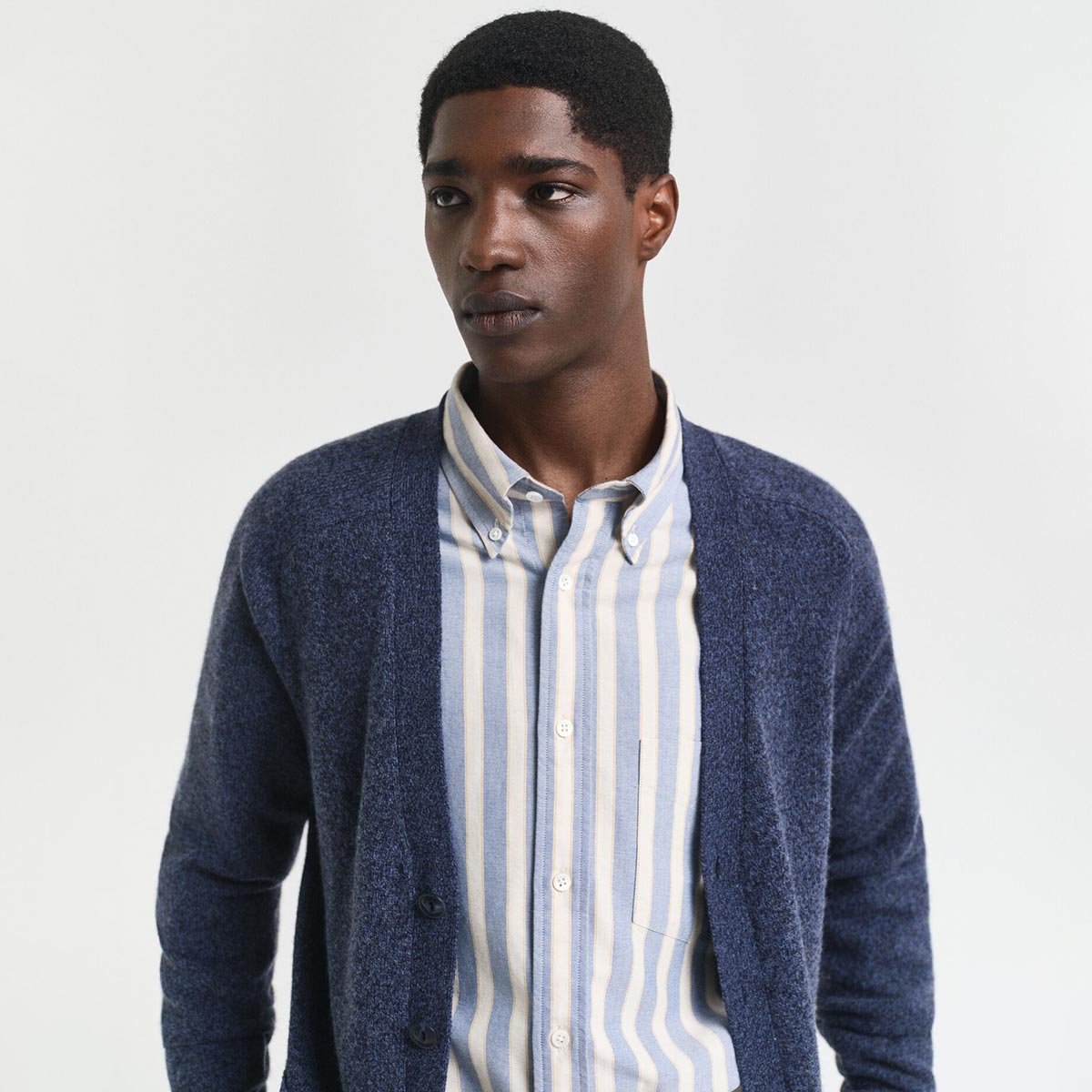 Cardigan con bottoni in misto lana mélange