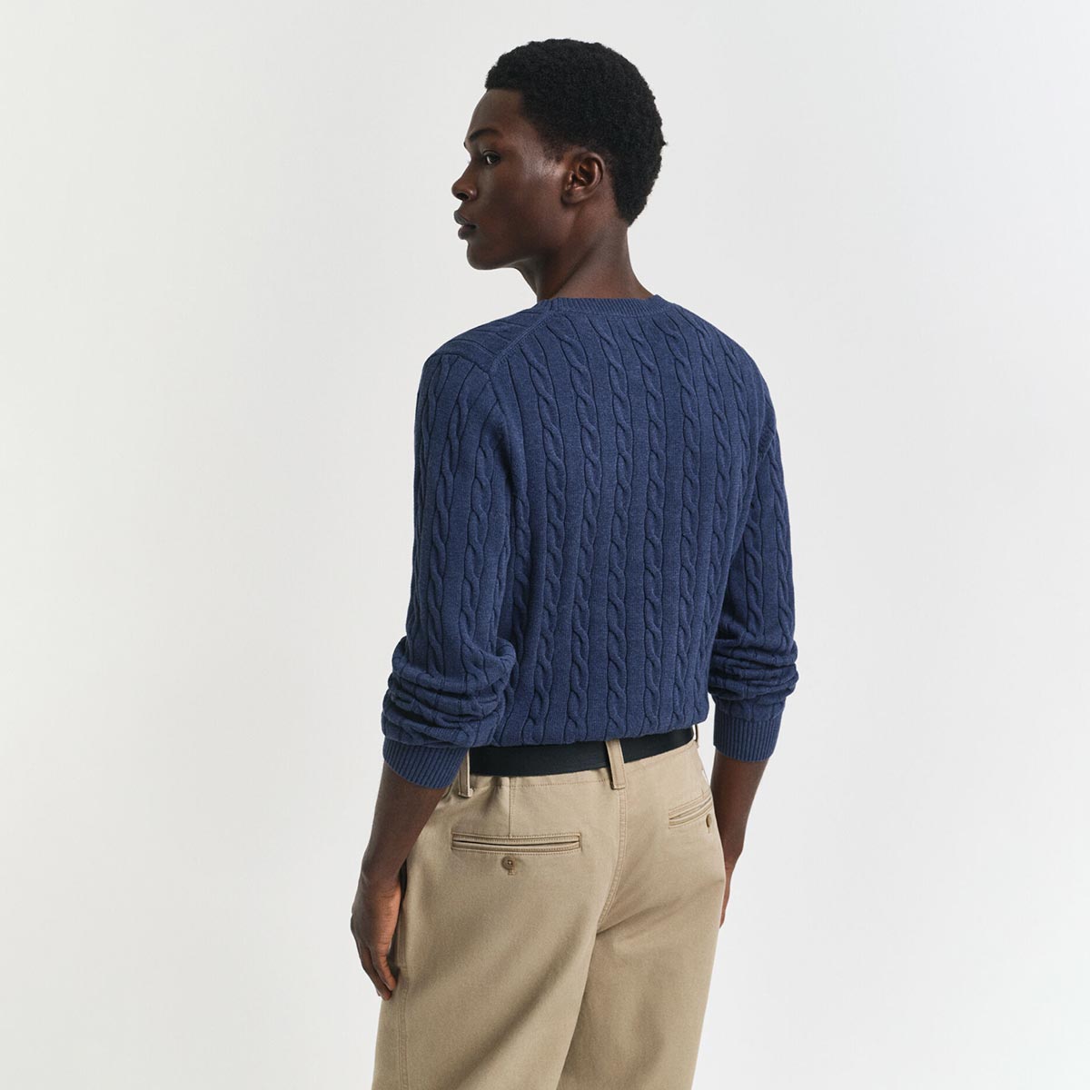 Maglione girocollo a treccia
