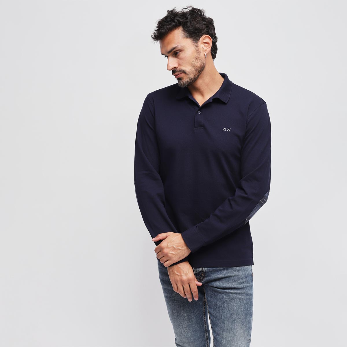 Polo manica lunga con toppa