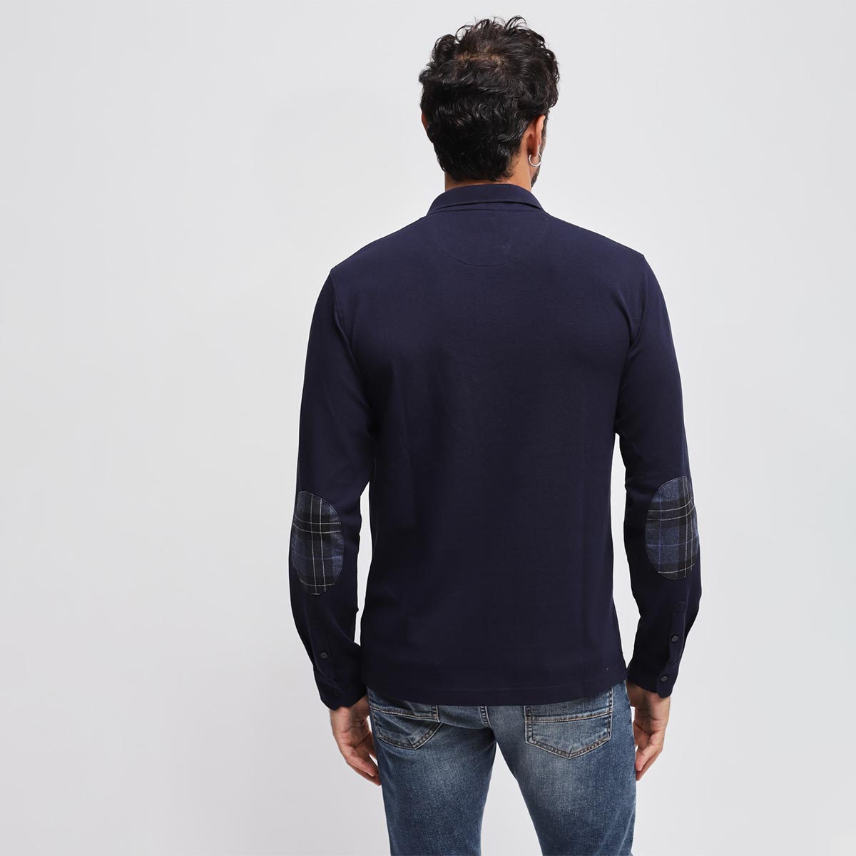 Polo manica lunga con toppa