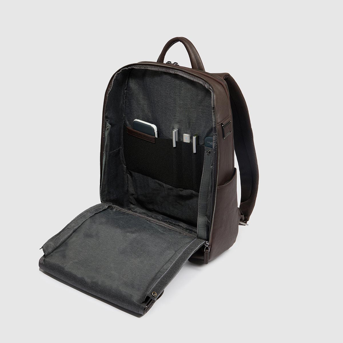 Zaino in pelle con porta pc 14" piccolo