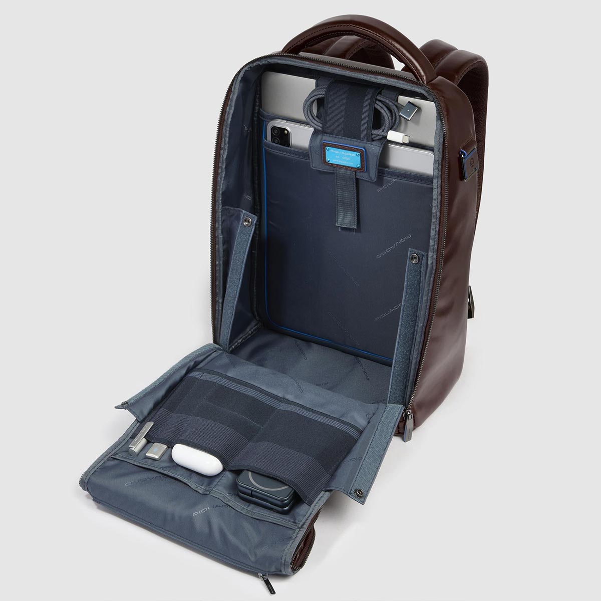 Zaino in pelle marrone con porta porta pc 14"