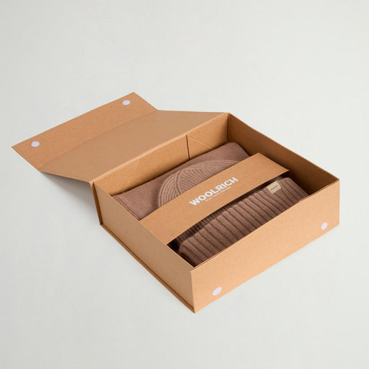 Set con berretto e sciarpa in misto lana