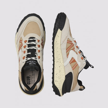 Sneaker in pelle e tessuto