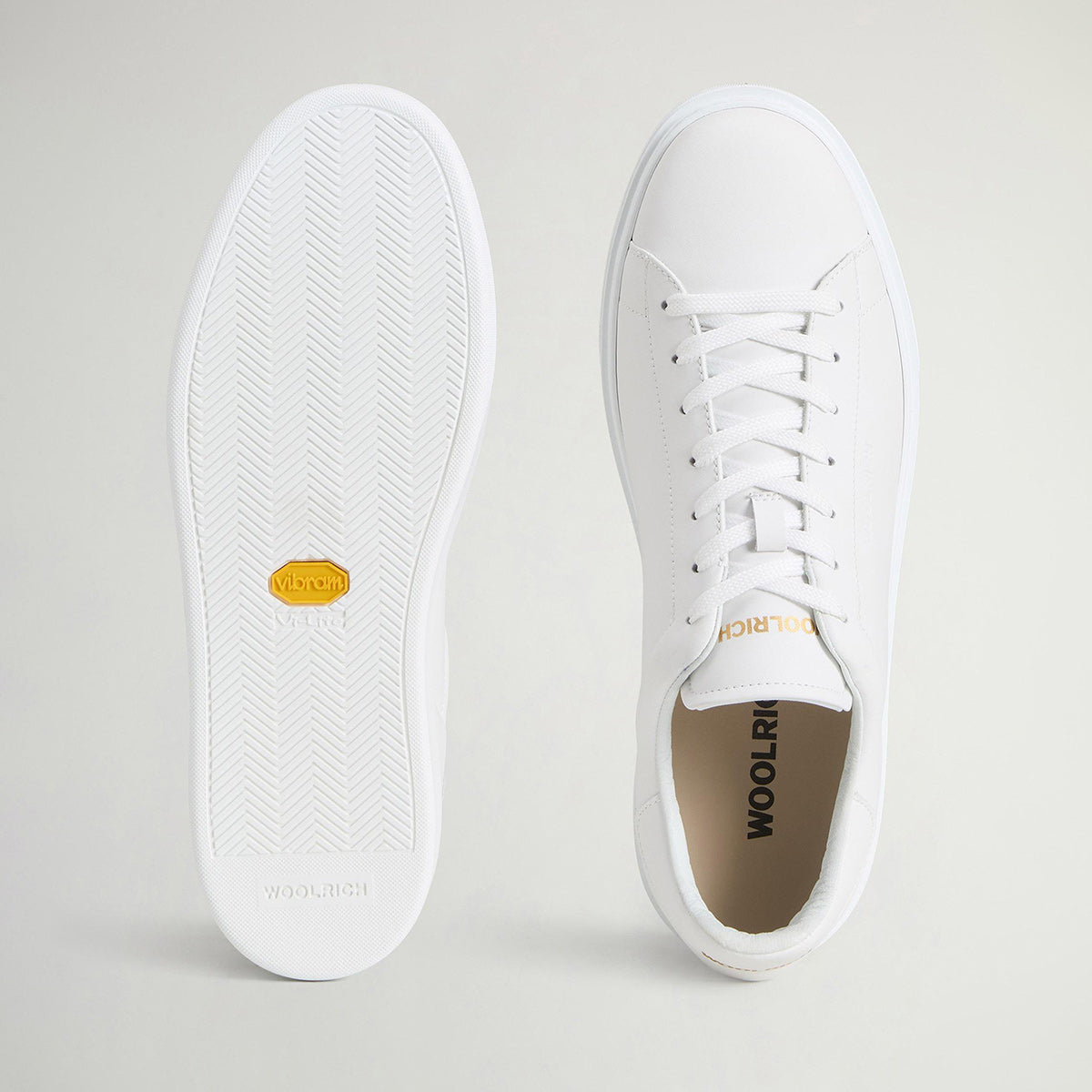 Sneaker in pelle bianche