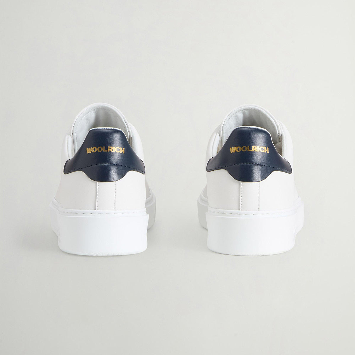 Sneaker in pelle bianche