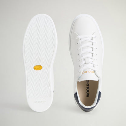 Sneaker in pelle bianche