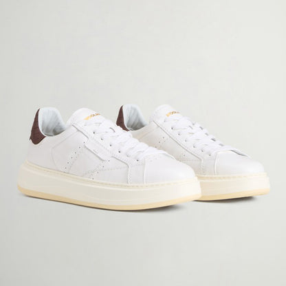 Sneaker in pelle bianche
