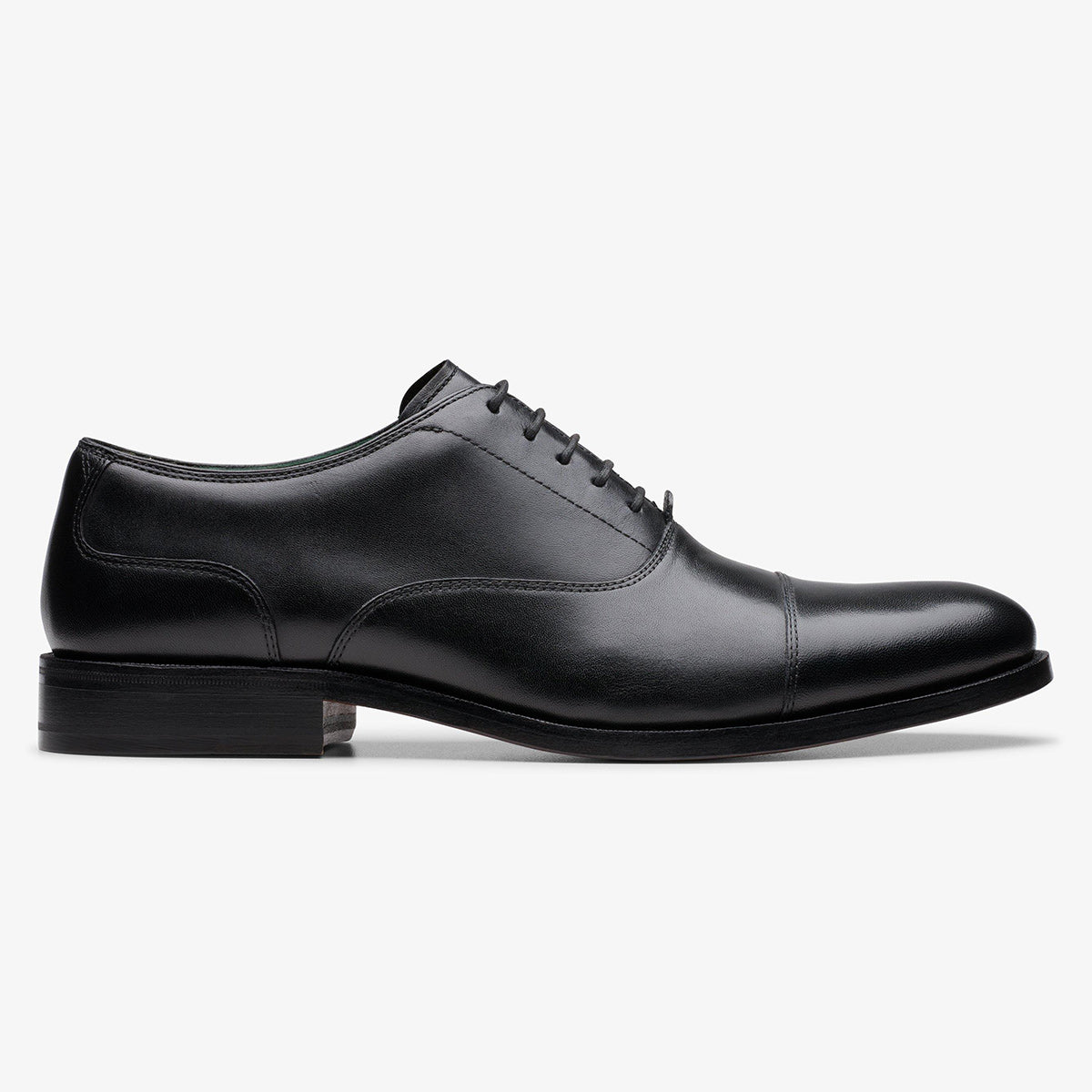 Scarpa oxford in pelle