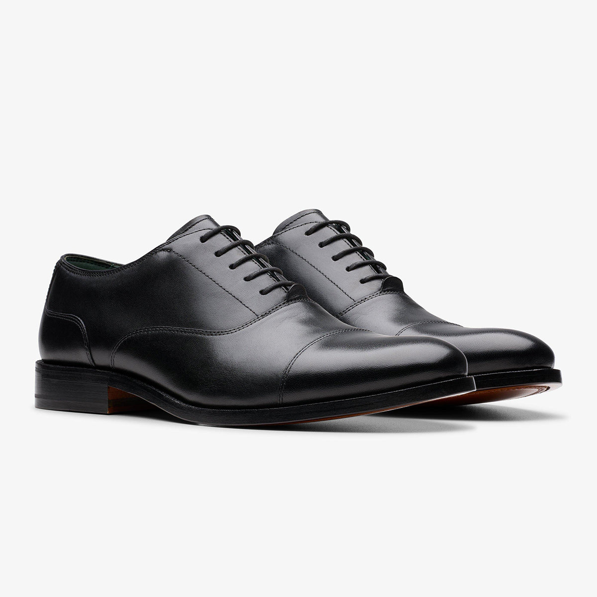 Scarpa oxford in pelle