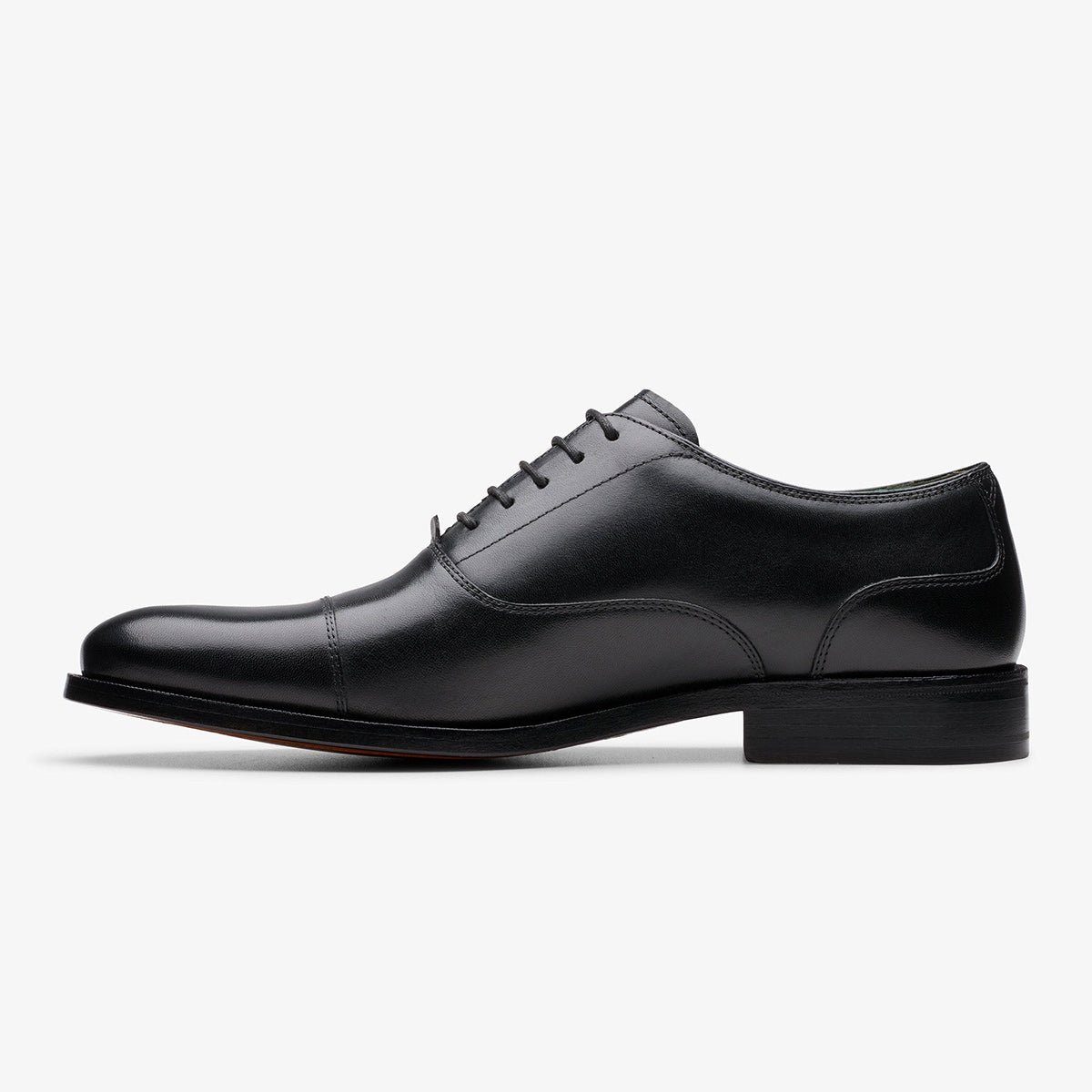 Scarpa oxford in pelle