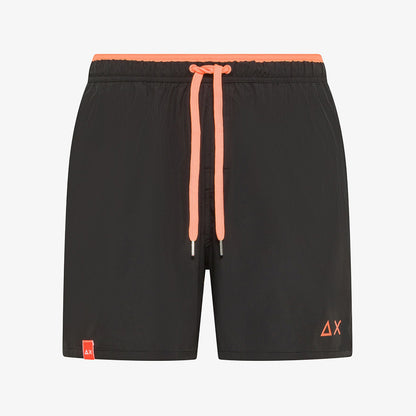 Boxer mare nero con banda fluo (Copia)